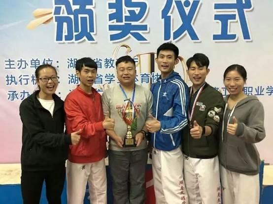 说明: 9550604a58005c9bfe0c73009a4c2699